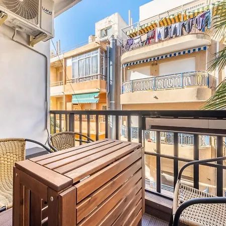 098 Acogedor Con El Balcon Y Wifi * 托雷维耶哈