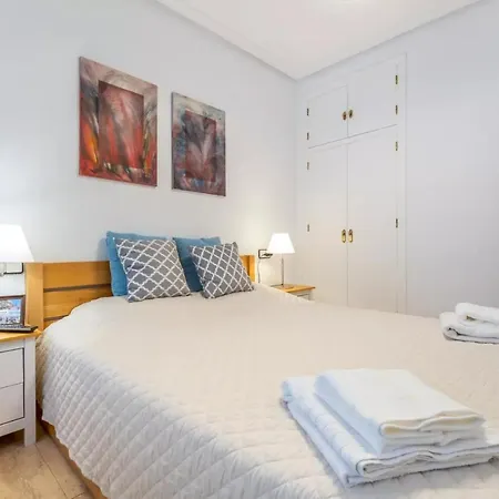 098 Acogedor Con El Balcon Y Wifi 公寓 *