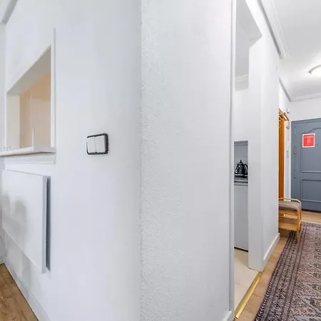 公寓 098 Acogedor Con El Balcon Y Wifi