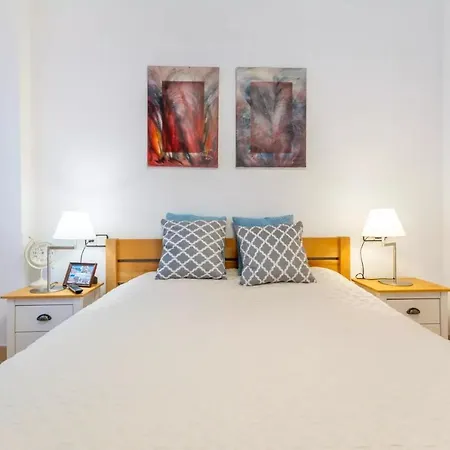098 Acogedor Con El Balcon Y Wifi * 托雷维耶哈