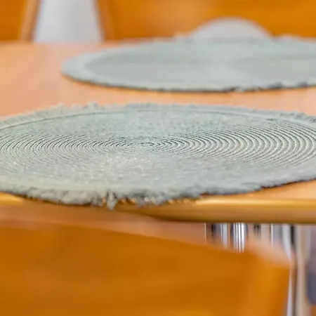 098 Acogedor Con El Balcon Y Wifi Appartement